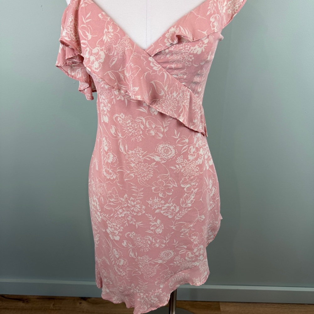 Reformation Asymmetrical Pink Floral Adora Dress size 4, Romantic - Picture 5 of 12